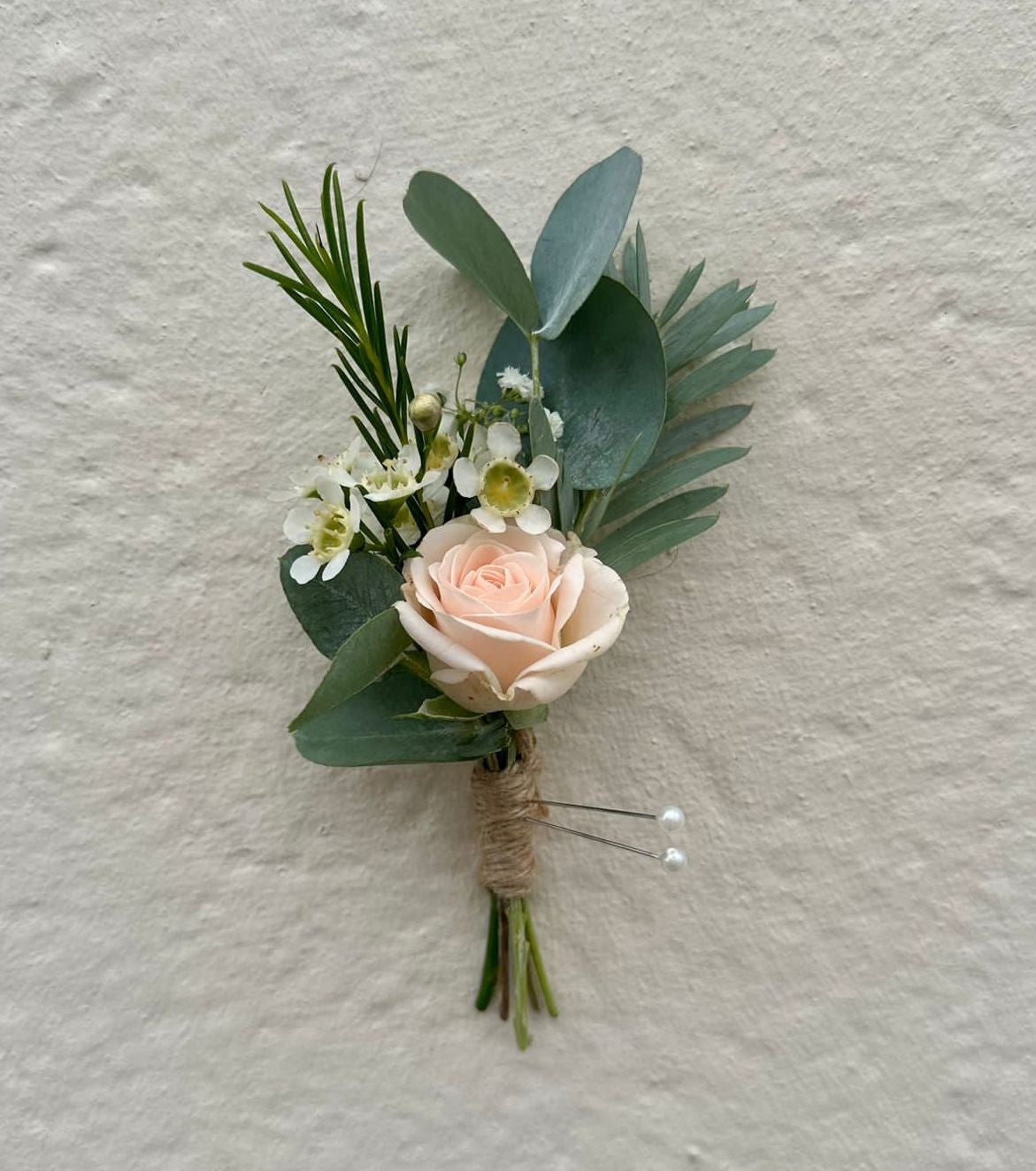 Women's lapel flowers cheap